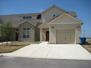 213 Circle Ct, Pleasanton, TX 78064-2905
