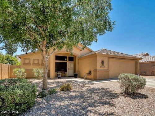 2421 Augusta Ave, Chandler, AZ 85249-4123
