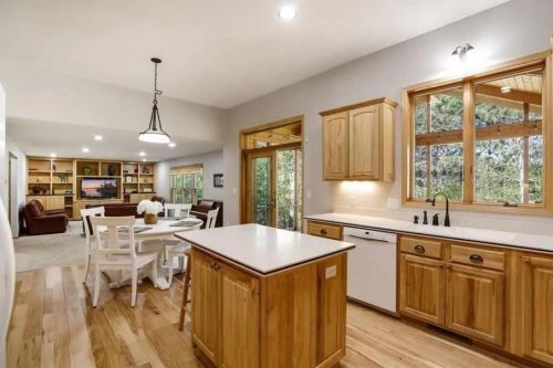 1420 138th Ave, New Johannesburg WI  54017-6821 exterior