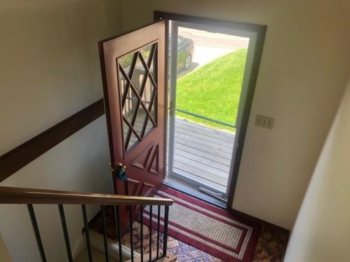 3101 Camberly Dr, Gibsonia PA  15044-8511 exterior