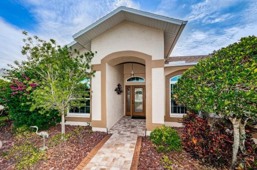 1525 Winding Willow Dr, New Port Richey, FL 34655-7128