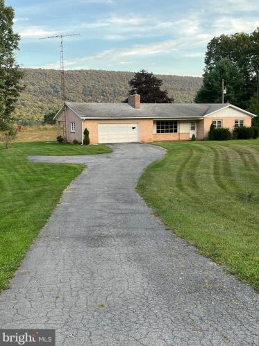 3138 Patterson Run Rd, Mc Connellsburg, PA 17233-8985