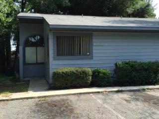 2934 38th Pl, Gainesville FL  32608-6704 exterior