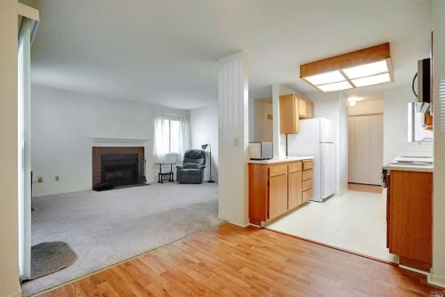 2512 Westberry Dr, Santa Rosa CA 95403-4134 exterior