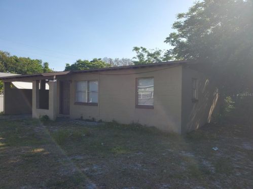 1417 Powers Dr, Orlando, FL 32818-5955