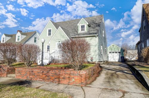 836 Snowhill Blvd, Springfield OH exterior