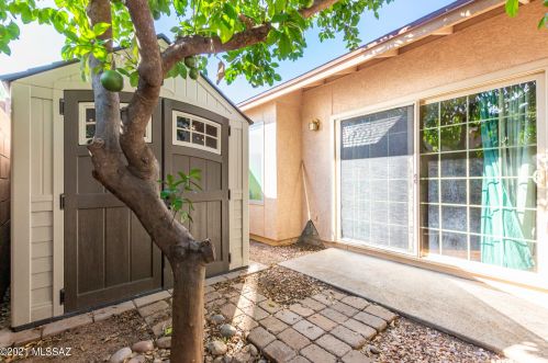 2457 Palo Hacha Dr, Tucson AZ  85745-1099 exterior