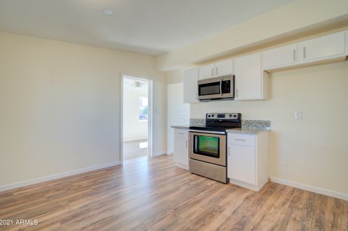 11429 113 Dr, Youngtown AZ  85363-1311 exterior