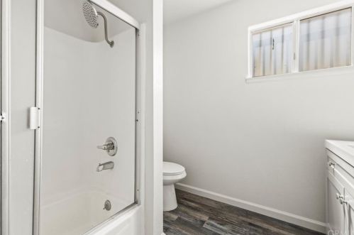 222 Condor Dr, Rialto CA  92377-4718 exterior