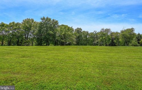 328 River Bend Rd, Great Falls VA  22066-4140 exterior