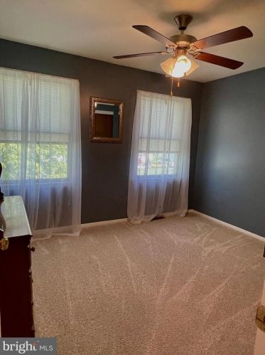 13 Cardinal Dr, Hanover PA 17331-9791 exterior