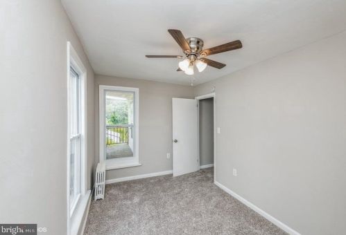 18 Jury St, Highspire PA  17034-1010 exterior