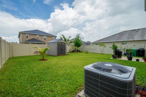 5930 Pine Trail Cir, Port Saint Lucie FL  34983 exterior