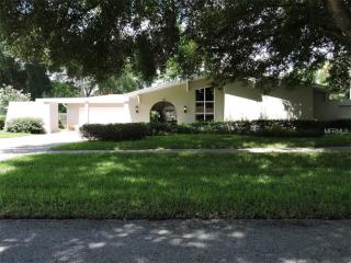 16 Sleepy Hollow Cv, Longwood, FL 32750-3838