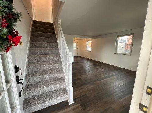 304 Owens Ave, Mckeesport, PA 15133-2436