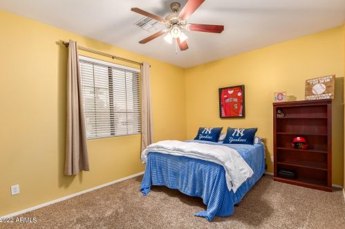 3890 Ashley Dr, Chandler AZ 85249-5261 exterior