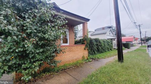 115 Delmorr Ave, Yardley, PA 19067-7106