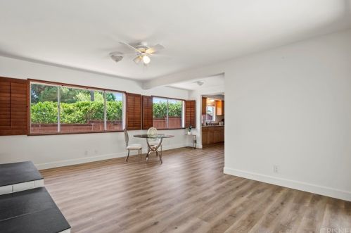 3653 El Caminito, Glendale CA 91214-1716 exterior