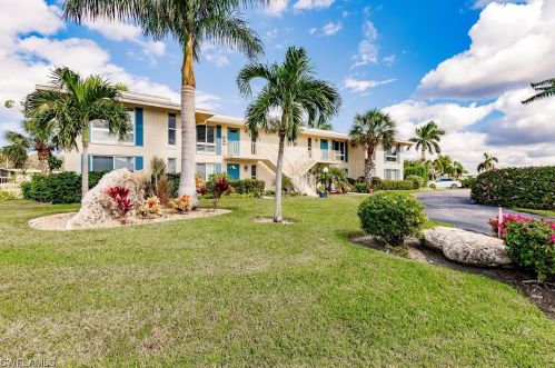 300 Palm Dr, Naples, FL 34112-4909