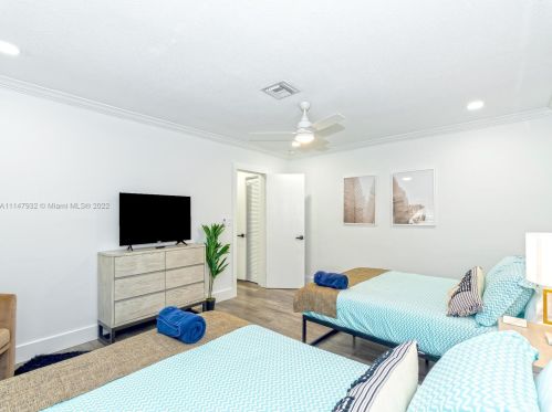 3540 34th Ave, Hollywood FL  33021-2509 exterior