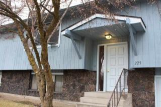 223 Hawthorne Rd, Spokane WA  99218-2557 exterior