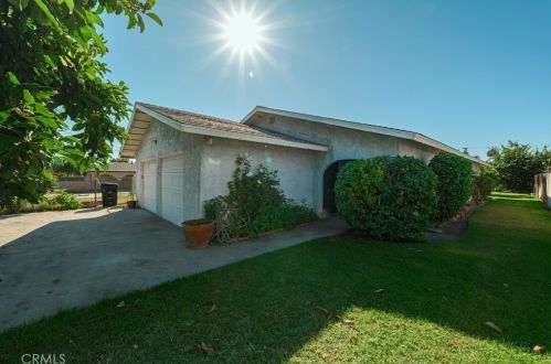 1411 Vine St, San Bernardino, CA 92411-2642
