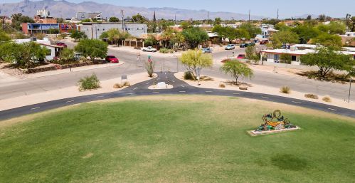 1070 Miles St, Tucson AZ 85719-6140 exterior