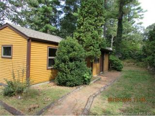 81 Lake Rd, Norwich, CT 06351-1354