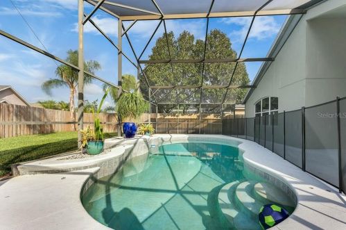 2796 Blue Raven Ct, Lake Mary FL  32746-7401 exterior