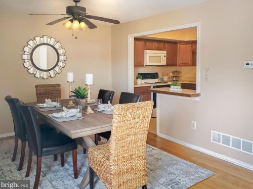 38 Orch Ct, Limerick PA 19468-2910 exterior