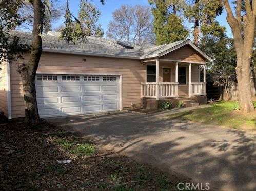 110 Robert Lee Pl, Chico, CA 95926-3735