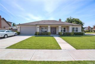 19517 Oakland Ave, Rialto, CA 92377-4057