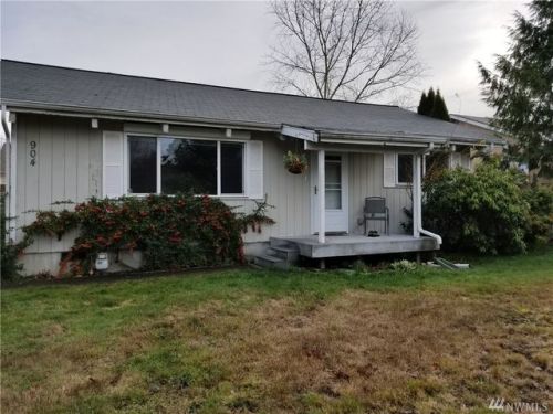 904 Crystal Springs Rd, Yelm, WA 98597