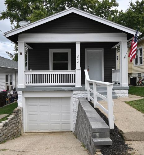 2442 Warren St, Covington, KY 41014-1650