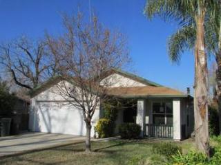 920 Lawton Ave, Roseville, CA 95678-1433