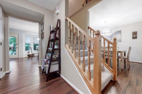 1348 Covedale Ln, Amelia, OH 45102-2615