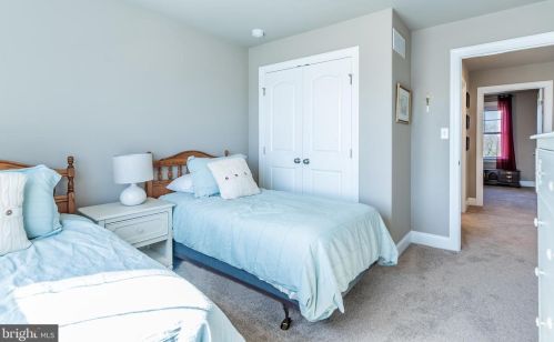 112 White Deer Way, Carlisle PA  17013-7600 exterior