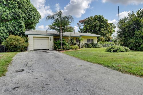 5349 Van Buren Rd, Delray Beach, FL 33484-4241