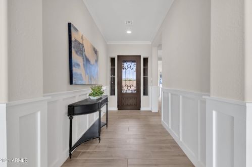 8146 June St, Mesa, AZ 85207-3166