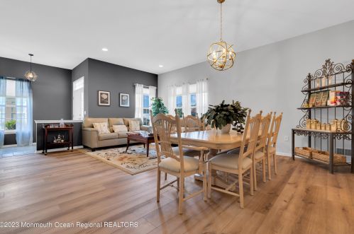 11 Dawnwinds Ct, Lakewood NJ  08701-7517 exterior