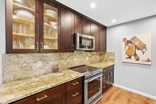 1229 Grove Cir, Benicia CA  94510-1711 exterior