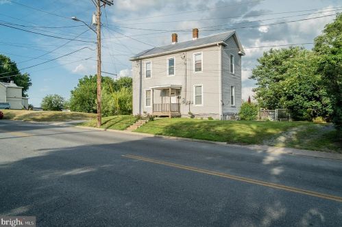 654 Liberty St, Harrisonburg, VA 22802-4543