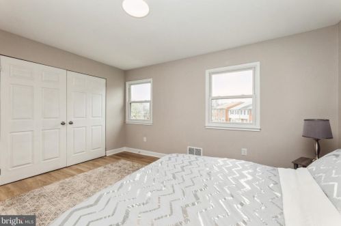 3442 Beale Ct, Woodbridge VA  22193-1702 exterior