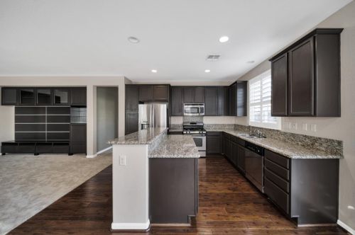 16278 Prairie Fire Ct, Lathrop CA  95330-8963 exterior