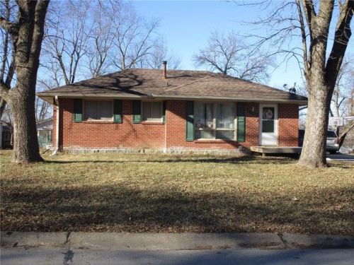 1103 D St, Indianola, IA 50125-1149