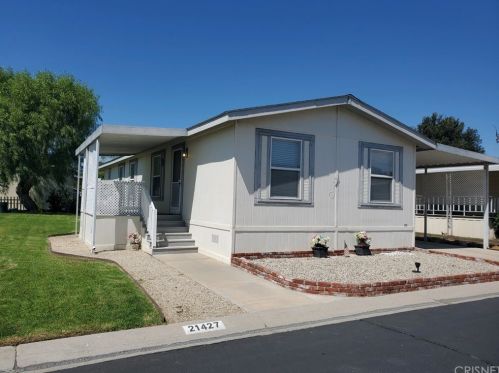 21427 Bramble Way, Santa Clarita, CA 91350-2605