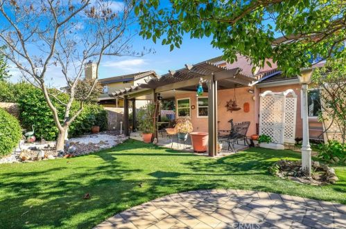6736 Stonegate Dr, Chino CA  91710-6227 exterior
