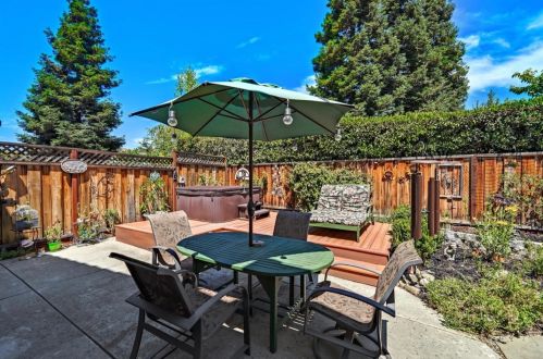 17092 Tassajara Cir, Morgan Hill CA  95037-7016 exterior