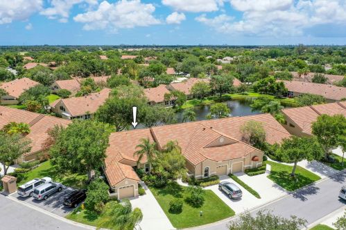2601 Mahogany Pl, West Palm Beach, FL 33418-8084