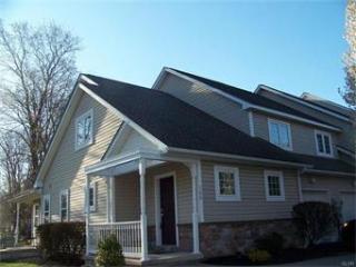 368 Saint Elmo St, Nazareth, PA 18064-1030